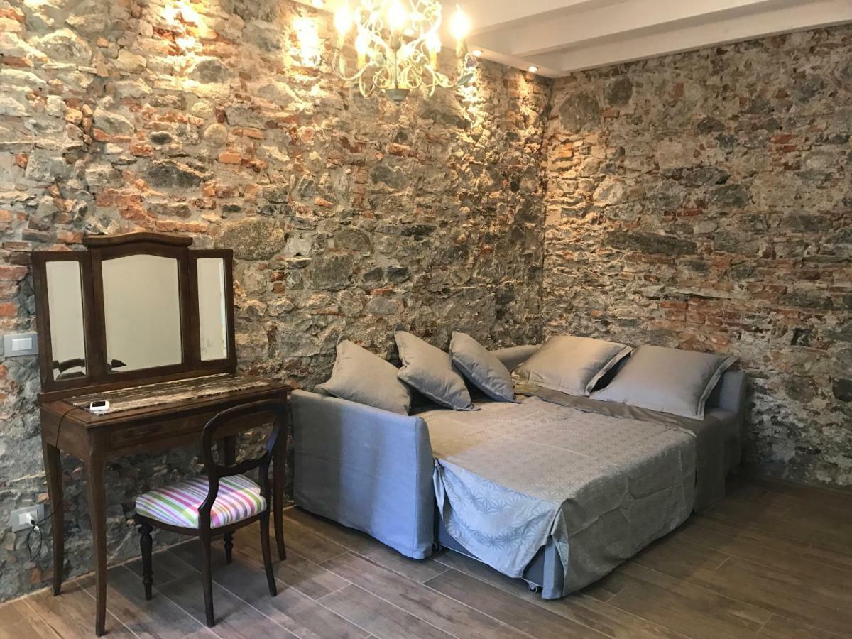 Il Giardino Segreto Arona, Charming Apartments Exterior foto