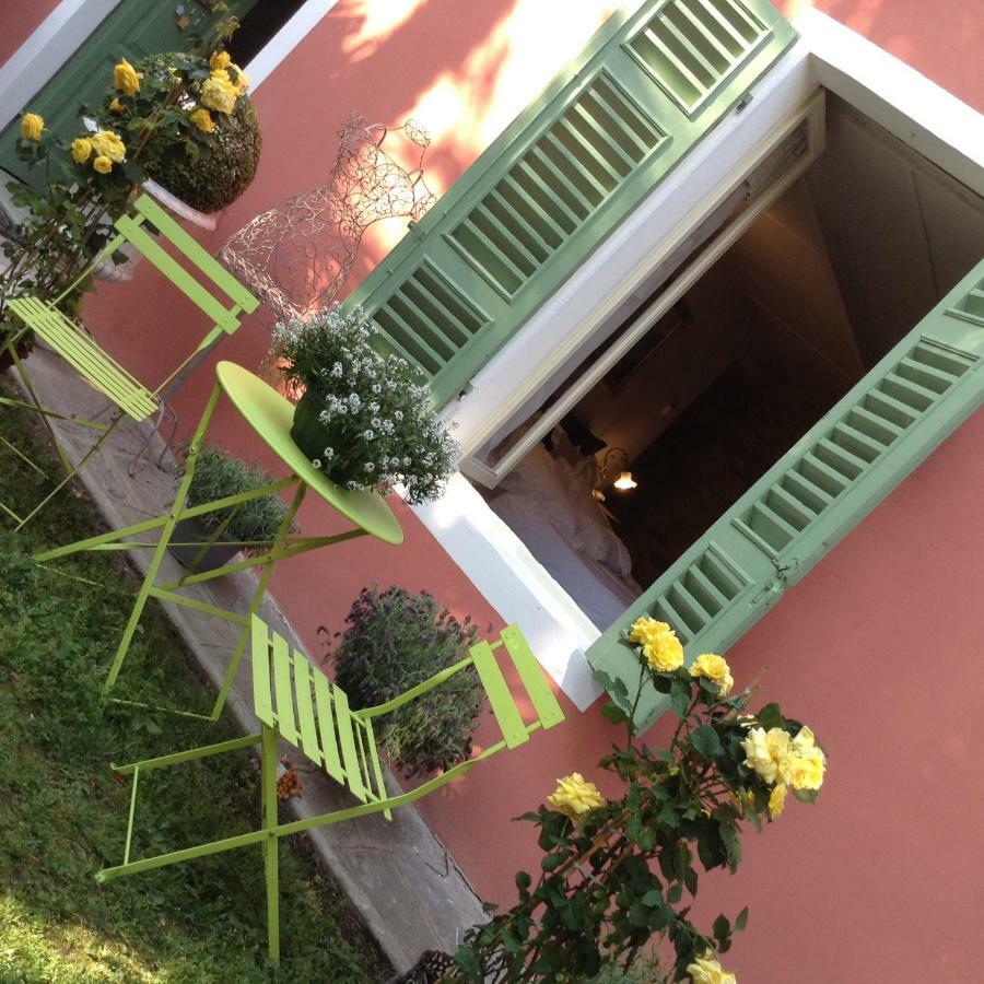 Il Giardino Segreto Arona, Charming Apartments Exterior foto