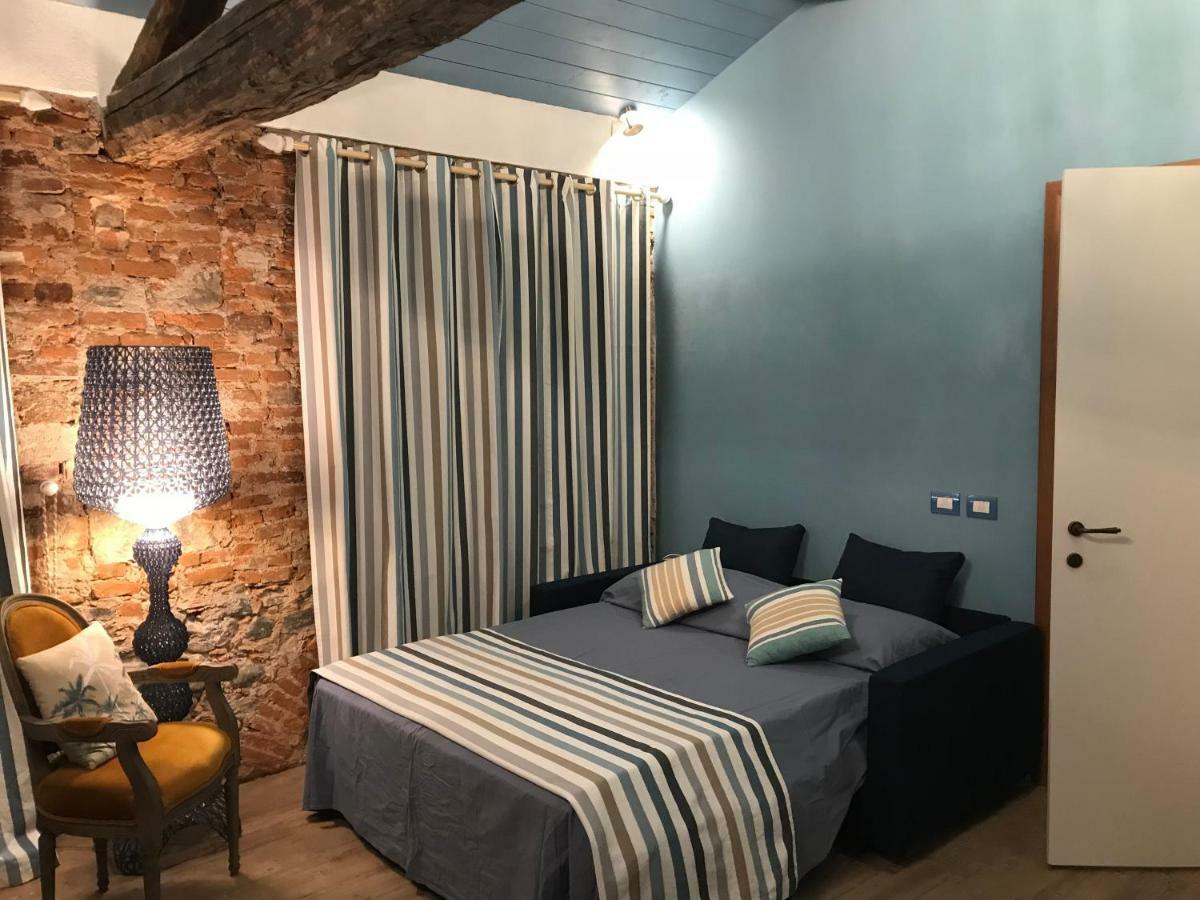 Il Giardino Segreto Arona, Charming Apartments Exterior foto